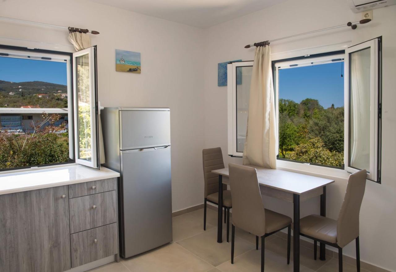 Boursinos Cozy Apartments Lefkáda エクステリア 写真